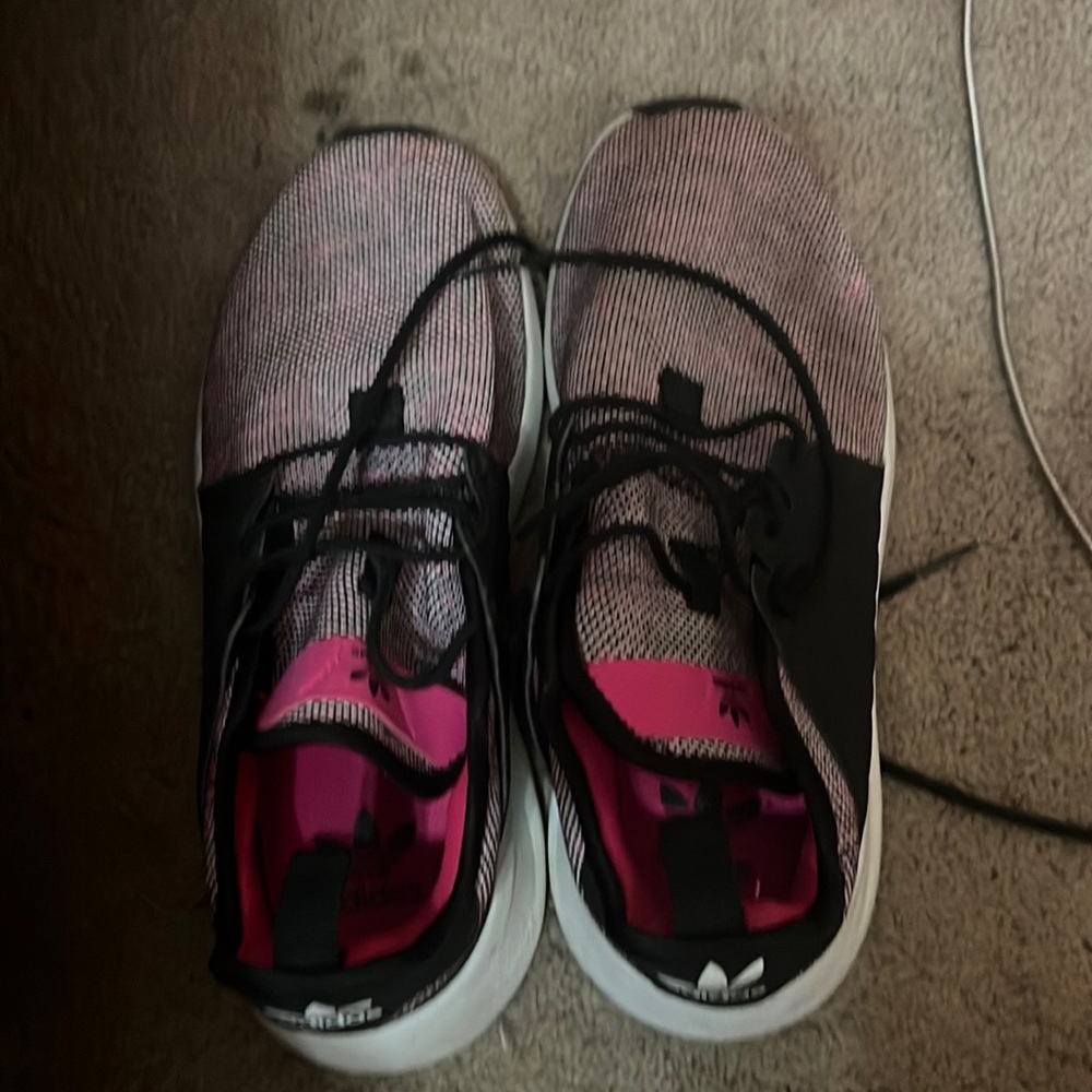 addidas shoes only worn a few times